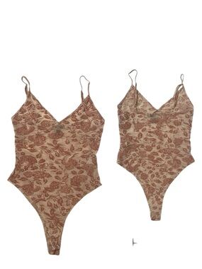 Forever 21 Pink Floral Lace Fabric Bodysuit. Medium.